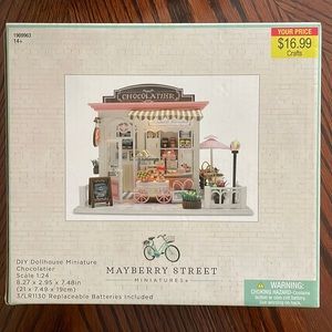 Mayberry Street Miniatures - Chocolatier Shop